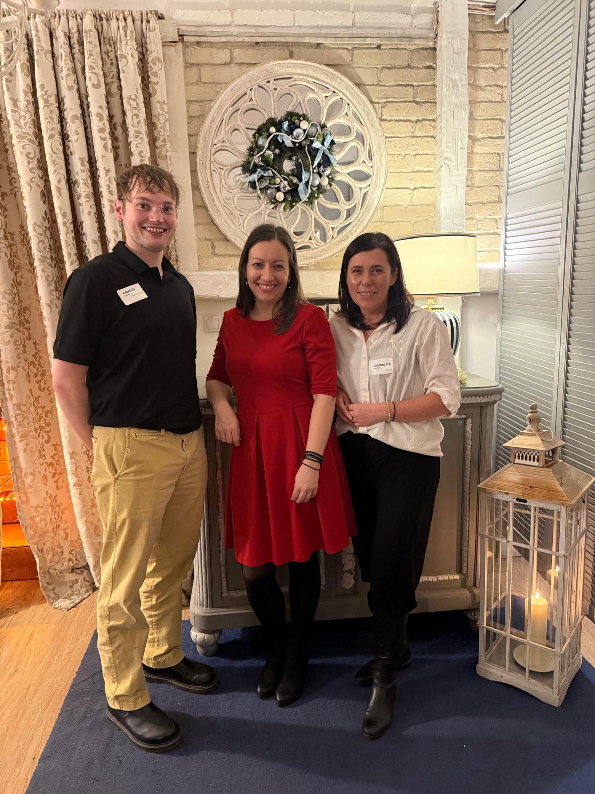 zdjęcie przedstawia uczestników spotkania